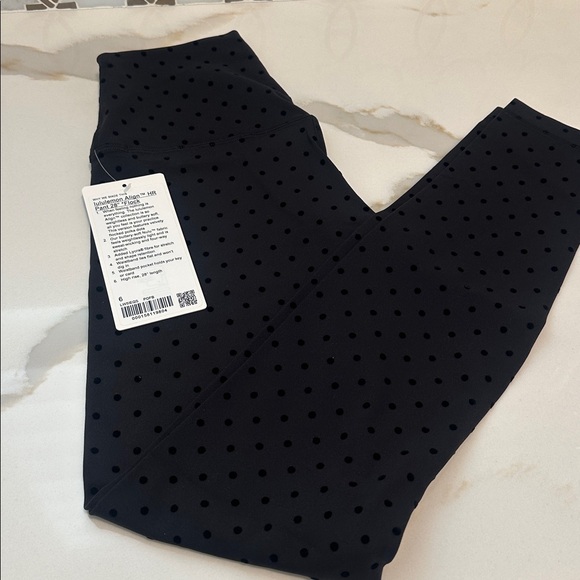 NWT Lululemon Polka Flock Black Align High Rise Pant 28” Legging Size 6 - Picture 9 of 11